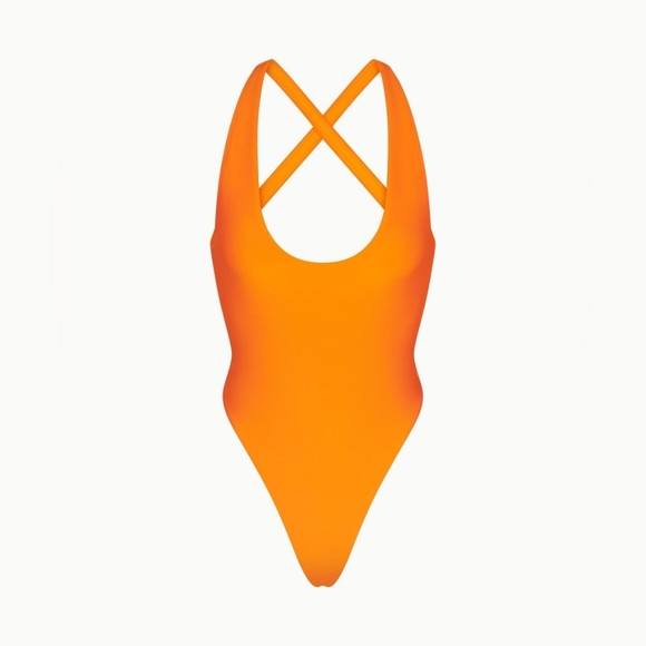 KHY crossback One-Piece Swimsuit - Picture 1 of 4